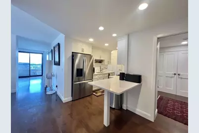 65 E India Row #23B, Boston, MA 02110 - Photo 10
