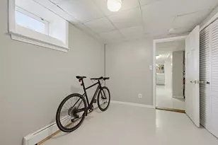 53 Fairbanks St, Boston, MA 02135 - Photo 38