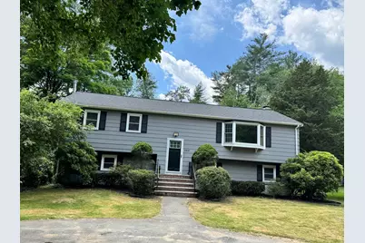 164 Hall St, Raynham, MA 02767 - Photo 2