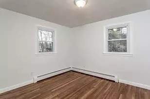 164 Hall St, Raynham, MA 02767 - Photo 12