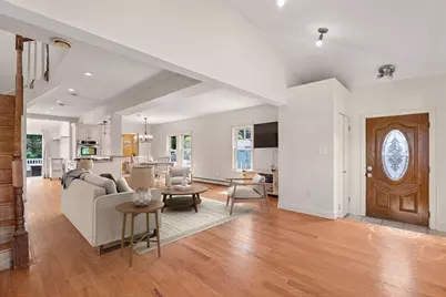221 Winthrop St, Quincy, MA 02169 - Photo 6