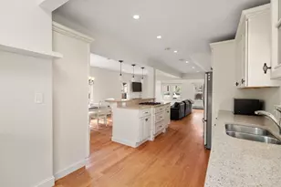 221 Winthrop St, Quincy, MA 02169 - Photo 10