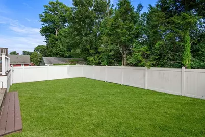 221 Winthrop St, Quincy, MA 02169 - Photo 4