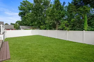 221 Winthrop St, Quincy, MA 02169 - Photo 4
