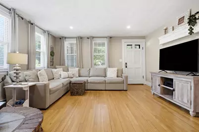 371 Washington St, Melrose, MA 02176 - Photo 8