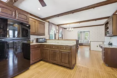 371 Washington St, Melrose, MA 02176 - Photo 16