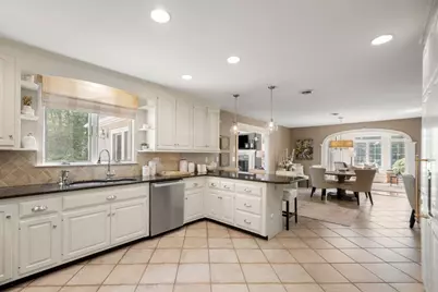 23 Longwood Dr, Hopkinton, MA 01748 - Photo 10