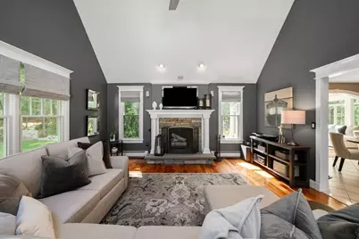 23 Longwood Dr, Hopkinton, MA 01748 - Photo 12