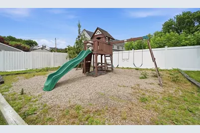 2 Dobbins Drive, Woburn, MA 01801 - Photo 36
