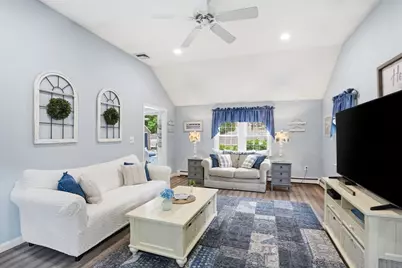 12 Walnut St, Yarmouth, MA 02675 - Photo 14