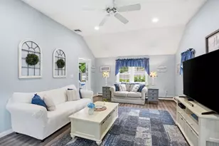 12 Walnut St, Yarmouth, MA 02675 - Photo 14