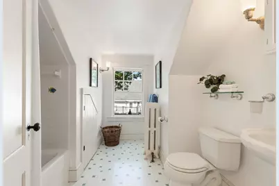 9 Wilson St, Winchester, MA 01890 - Photo 32
