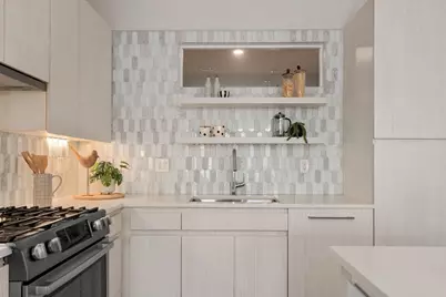 45 West Third #514, Boston, MA 02127 - Photo 4