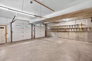 168 Mt Vernon St, Fitchburg, MA 01420 - Photo 24