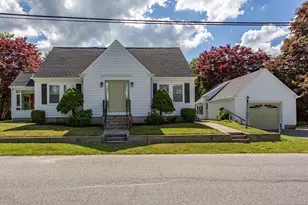 123 James St, Acushnet, MA 02743 - Photo 2