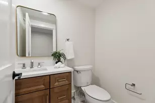 197 Lexington St, Watertown, MA 02472 - Photo 26