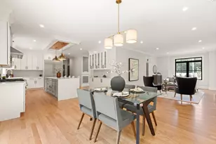 61 Lexington St, Burlington, MA 01803 - Photo 16