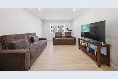 9 Weld St #19, Framingham, MA 01702 - Photo 4