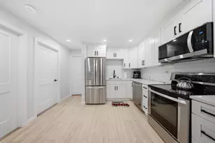 9 Weld St, Framingham, MA 01702 - Photo 1