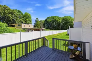 283 Fuller Rd, Chicopee, MA 01020 - Photo 20