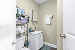 180 Chestnut St, Chelsea, MA 02150 - Photo 26