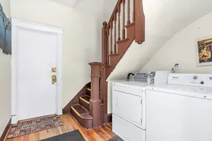 180 Chestnut St, Chelsea, MA 02150 - Photo 2