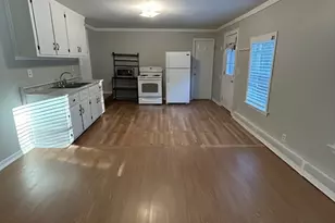 303 Milk St, Fitchburg, MA 01420 - Photo 6