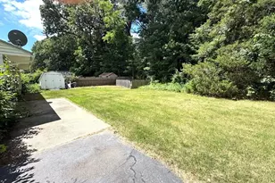 32 Crestmont, Springfield, MA 01108 - Photo 24