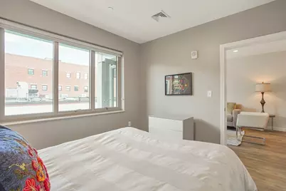 10 Essex St. #307, Cambridge, MA 02139 - Photo 4