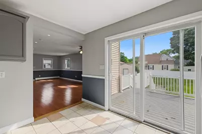 16 Elm St, Reading, MA 01867 - Photo 12