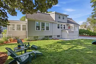 79 Orange St, Reading, MA 01867 - Photo 40