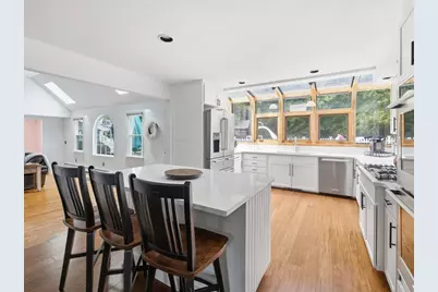 2 Foley Dr, Southborough, MA 01772 - Photo 12