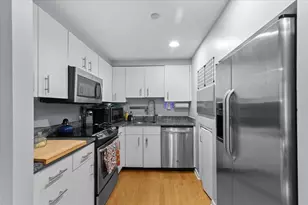 10 Rogers St, Cambridge, MA 02142 - Photo 6