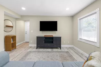 2 Park St #2B, Westborough, MA 01581 - Photo 8