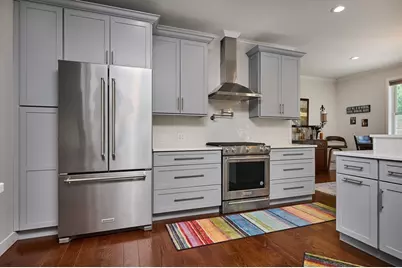 46 Pomeroy Street, Easthampton, MA 01027 - Photo 14