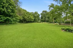310 Blackstone St, Uxbridge, MA 01569 - Photo 10