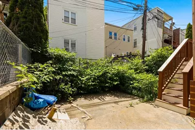 43 Morris St, Boston, MA 02128 - Photo 24