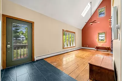 4 Swallow Ln, Dunstable, MA 01827 - Photo 10