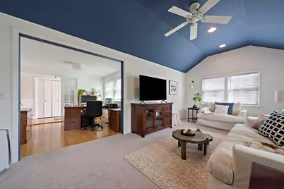37 Davis St #2, Mansfield, MA 02048 - Photo 14