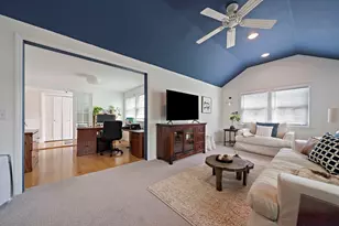 37 Davis St, Mansfield, MA 02048 - Photo 14