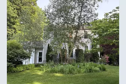 35 Houde St, Marlborough, MA 01752 - Photo 2