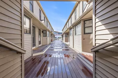 33 Maplewood Ave #20, Gloucester, MA 01930 - Photo 28