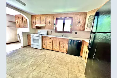 35 Prospect St #1, Spencer, MA 01562 - Photo 4