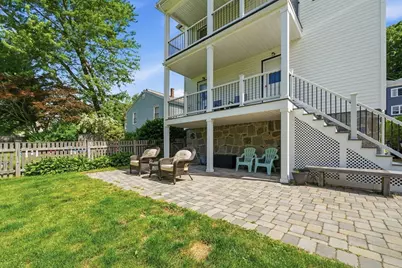 60-62 Cornell St #62, Boston, MA 02131 - Photo 8