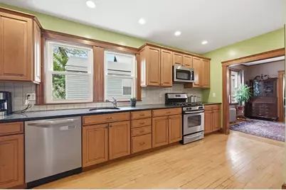 60-62 Cornell St #62, Boston, MA 02131 - Photo 12