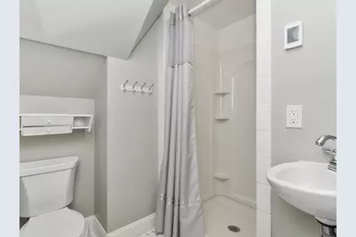 29 Ash Street, Waltham, MA 02453 - Photo 16