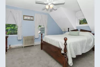 29 Ash Street, Waltham, MA 02453 - Photo 20