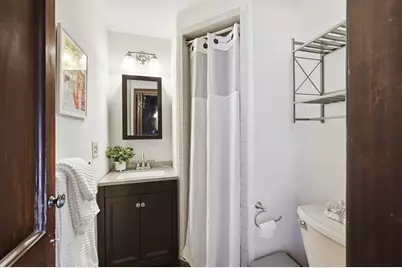 105 Pine St, West Springfield, MA 01089 - Photo 16
