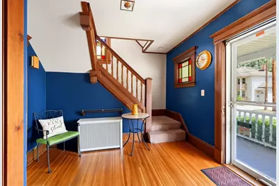 105 Pine St, West Springfield, MA 01089 - Photo 4