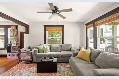 47 Wallis St, Beverly, MA 01915 - Photo 12